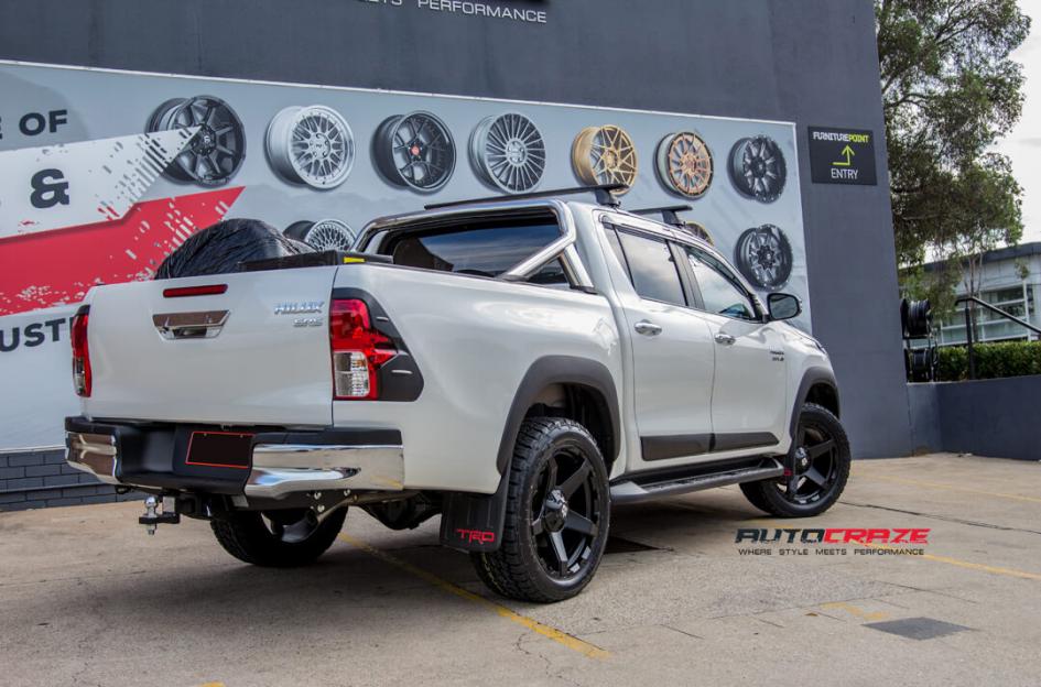TOYOTA HILUX N80 4WD EXODUS MATTE BLACK